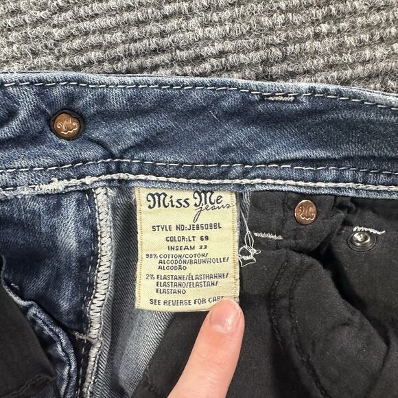 Y2K Womens Miss Me Signature Boot Embroidered Pocket Angel Bling Jeans W28xL27 - Picture 7 of 7